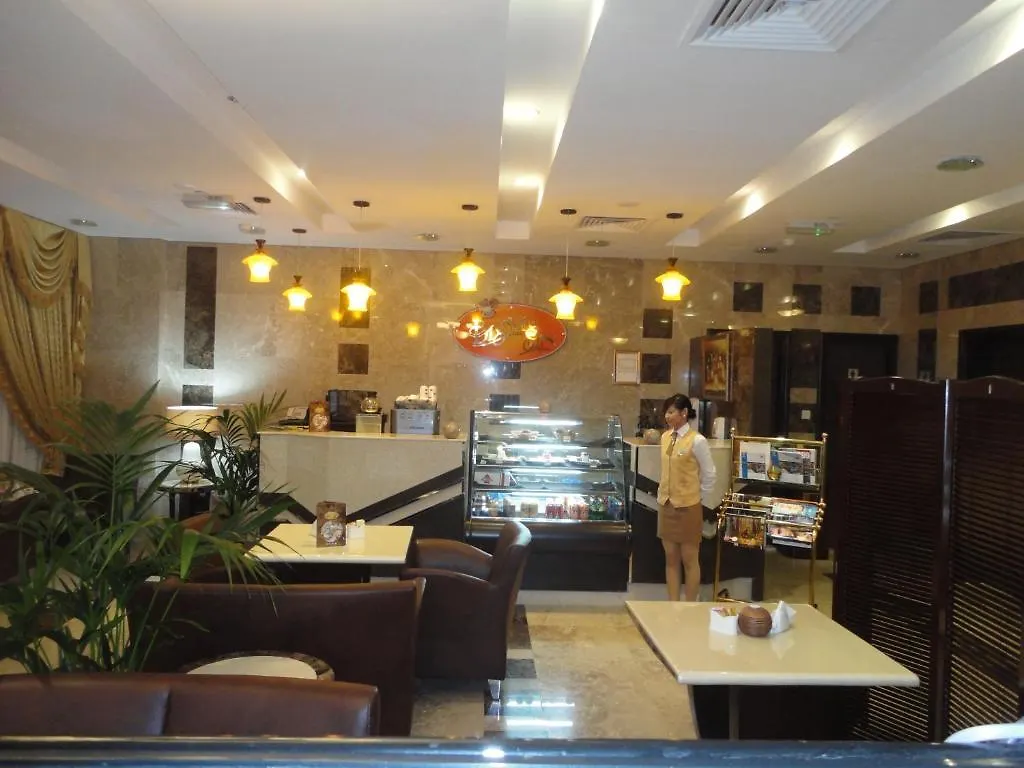 מלון דירות אבו דאבי Royal Suite Hotel Apartments